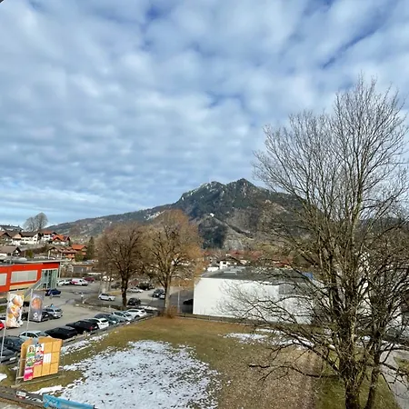 Апартаменты Alpenapartment Fuer 4 In I Familienfreundlich, Modern & Ruhig