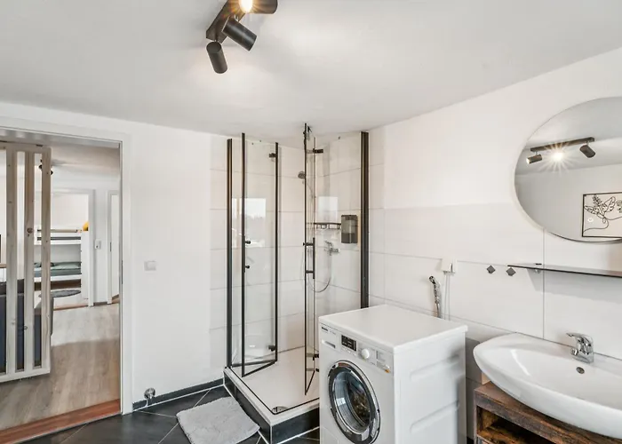 Alpenapartment Fuer 4 In I Familienfreundlich, Modern & Ruhig *
